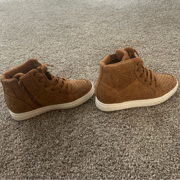 Heel Sneakers Camel Size 6 - Picture 4 of 7